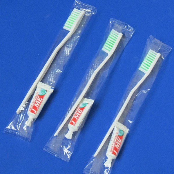 SET DENTI IN SACCHETTO LINEA NEUTRA (SPAZZ.+DENTIF.)